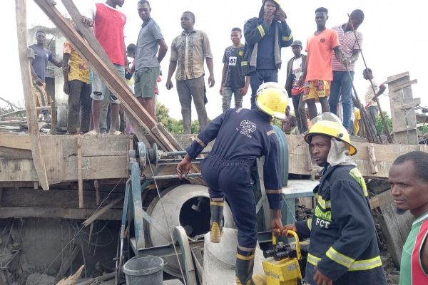 BREAKING: 20 trapped as Four Storey Building Collapses in Abuja