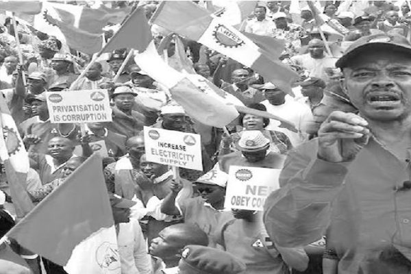 FG meets labour Monday, NLC presses ahead with Tuesday strike