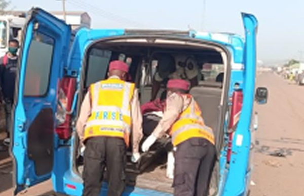 Five die, 12 injured in Lagos-Ibadan expressway accident