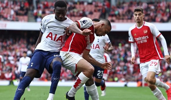 Spurs Hold Arsenal In Pulsating North London Derby