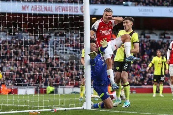 Arsenal 3 v 1 Burnley: Arsenal go second with victory over Burnley