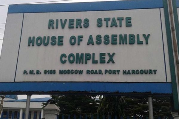 27 Rivers Assembly Lawmakers Dump PDP For APC