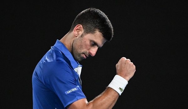 Smooth Djokovic Coasts Into Last 16 At Australian Open