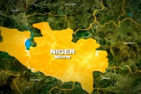 Niger workers begin indefinite strike