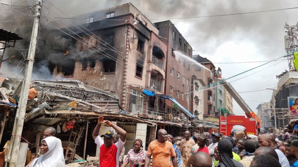 Phone: Fire Guts Idumota Market In Lagos