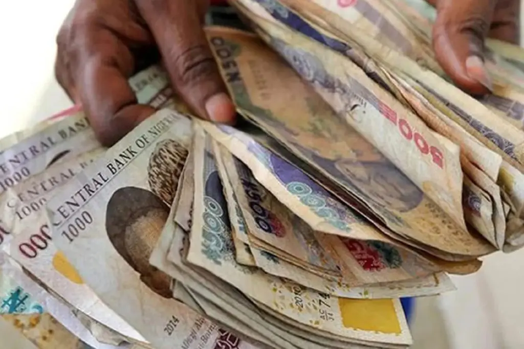 Naira remains flat against dollar at forex market