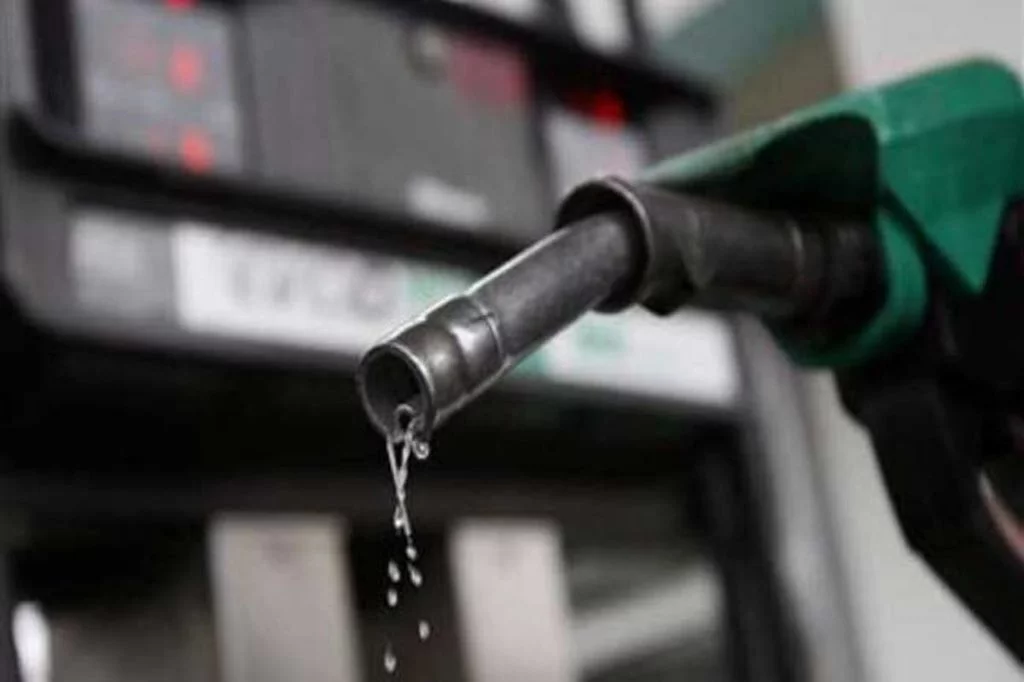 Petrol may sell for N600 per liter with Dangote Refinery – Marketers