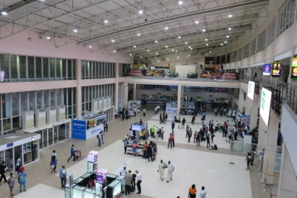 Flight delays: Nigerian Govt to sanction errant airlines