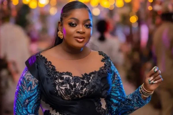 ‘I’m waiting on the Lord for kids’ – Eniola Badmus [VIDEO]