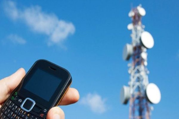 2025: Anxiety as Nigerians to pay 40 per cent more for calls, data