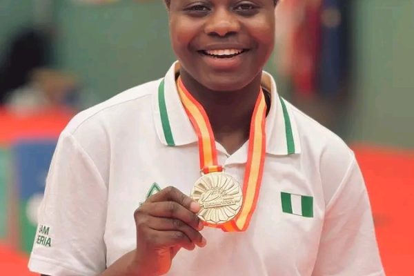 Gov AbdulRazaq congratulates Eniola Bolaji on big wins at Spanish Para Badminton Int’l II