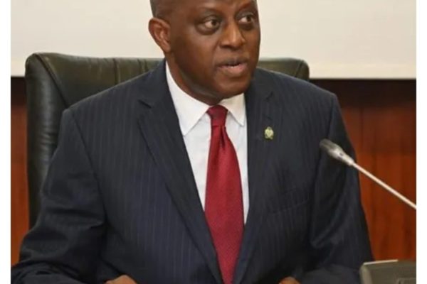 More heads will roll – CBN Governor, NSA warn Nigerians over Naira abuse