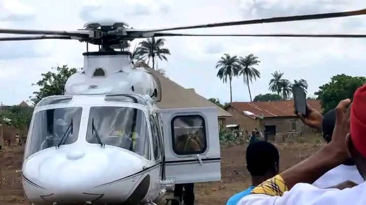 BREAKING: Mammoth crowd as Natasha lands in Kogi amid security concerns