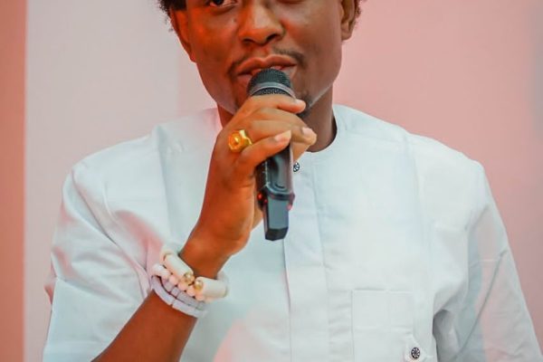 Otunba Sanyaolu pays tribute to Hon. Wole Oke