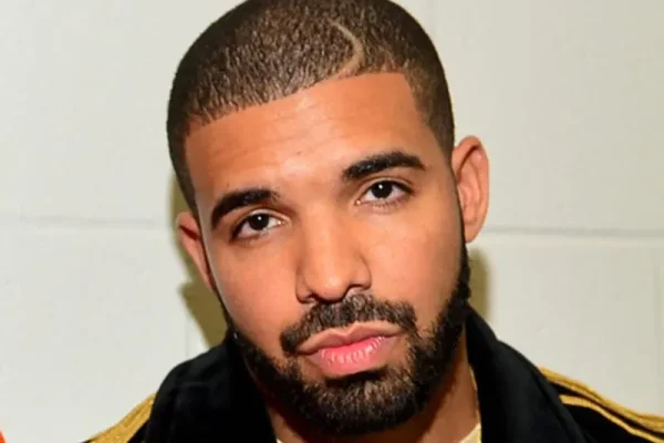 Drake loses over $100 million to gambling in one month