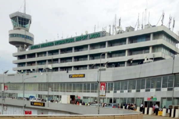 FAAN bans cash payment, mulls tariff hike in Nigerian airports
