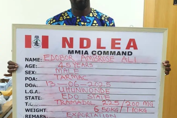 Iran-bound businessman nabbed at Port Harcourt airport for ingesting 53 cocaine wraps