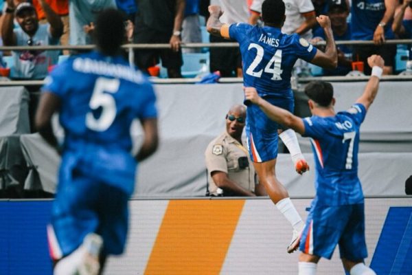 Chelsea beat Benfica 4-1 to reach Club World Cup quarters