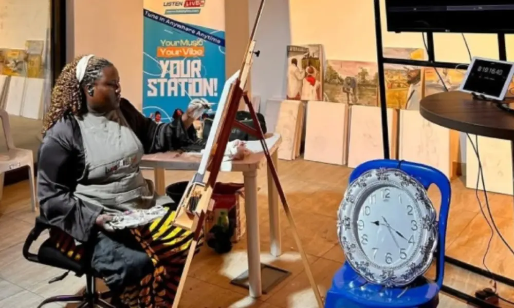 Nigerian lady completes 168-hours paint-a-thon