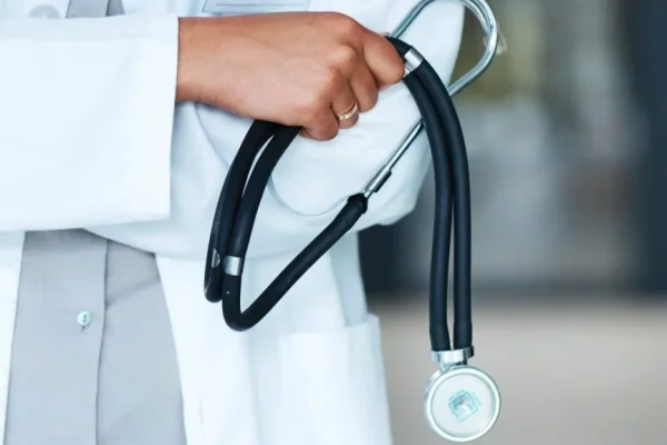 Nigerians tackle govt over $1.2b annual loss to medical tourism