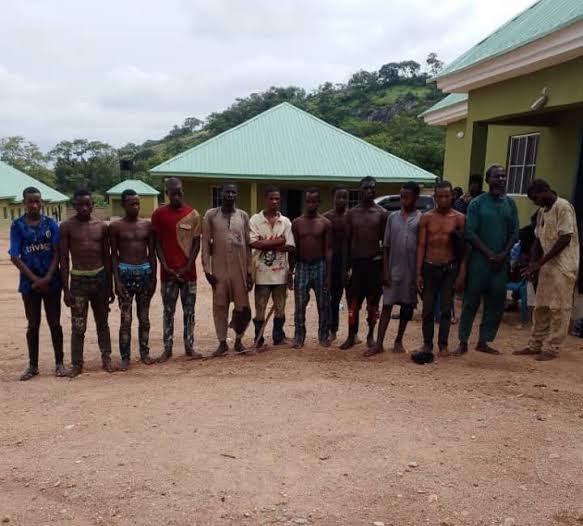 Kogi, Kwara joint forces arrest 12 kidnappers, informant, rescue victims