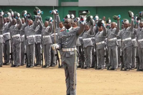 Customs intercept N10bn worth of arms, expired drugs