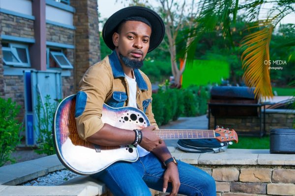 Nigerian singer Attih Soul performs at Barcelona star Lamine’s birthday