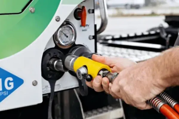 Nigeria announces plan for fresh 500 CNG stations