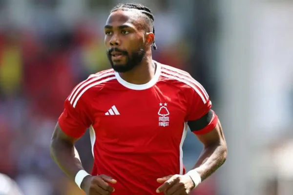 TRANSFER: Emmanuel Dennis set for Antalyaspor move