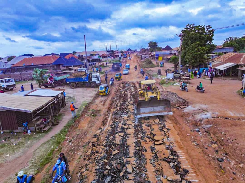 Gov AbdulRazaq begins reconstruction of Ita Amoh—Gaa Saka—Madi road