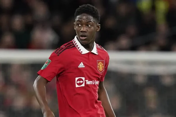 Transfer: 3 EPL clubs tried signing Mainoo as Arsenal receive offer for Trossard