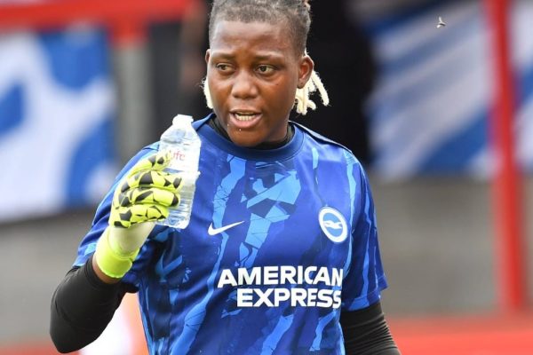 Nnadozie named MVP, keeps clean sheet on WSL debut