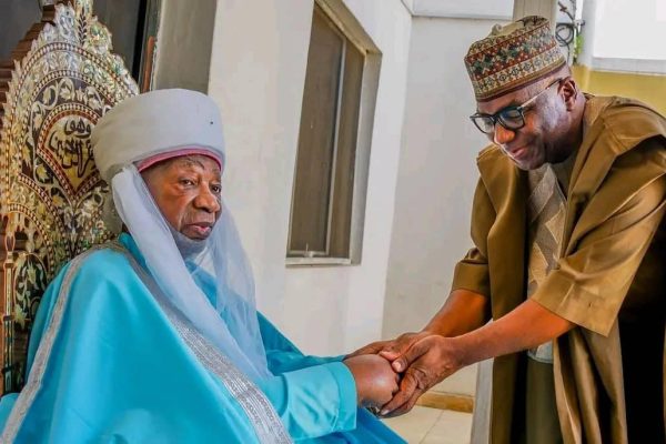 Gov AbdulRazaq celebrates Emir of Ilorin on 30th anniversary