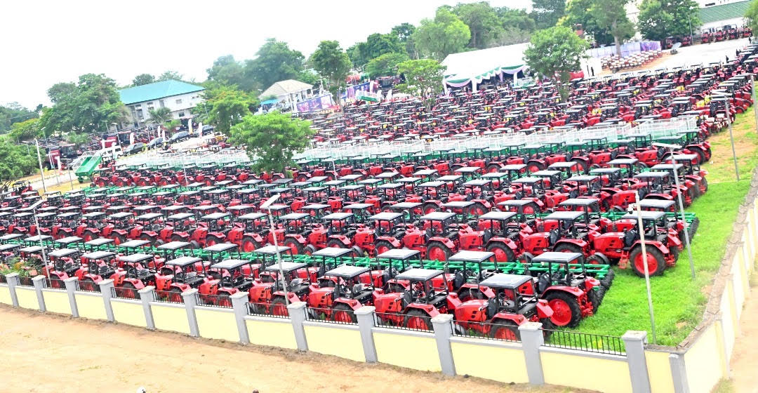 FG unveils new agricultural mechanisation programme, urges Nigerians to apply