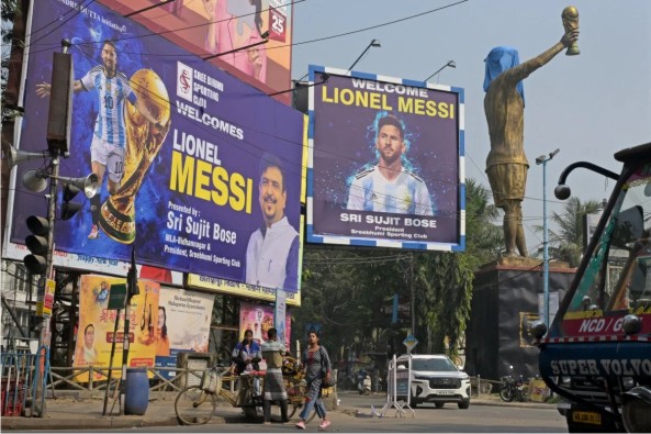 Messi to unveil 21-metre statue of himself on India ‘GOAT’ tour