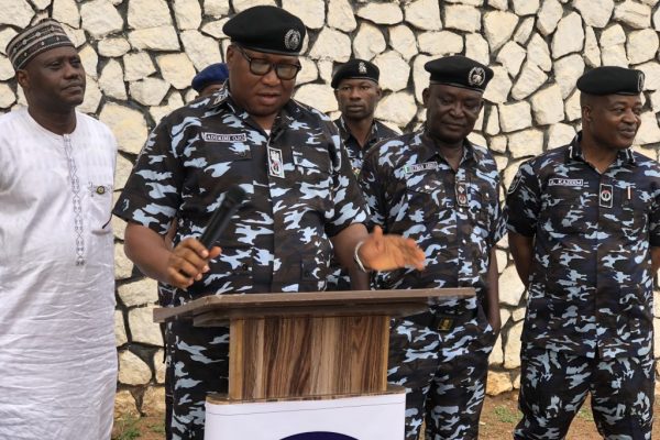 Police arrest eight robbery suspects, recover stolen vehicles in Kwara