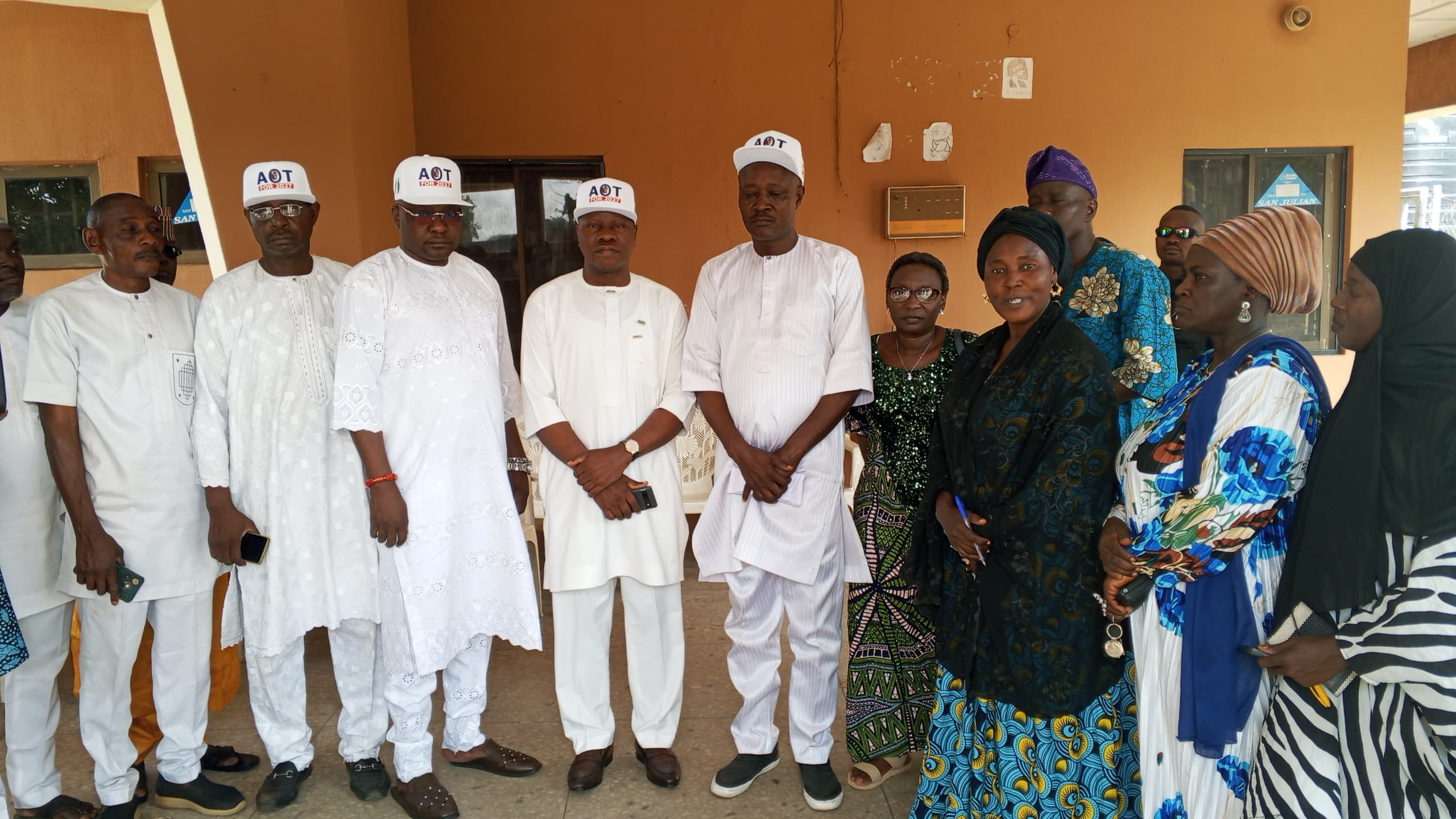 Greater Kwara Foundation visits orphanage homes, donates food items in Ilorin