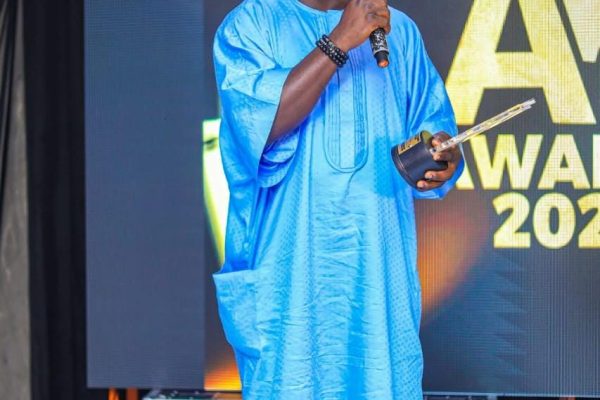 Dele Omo Woli crowned Most Visible Influencer of the Year at AMC Awards 2026