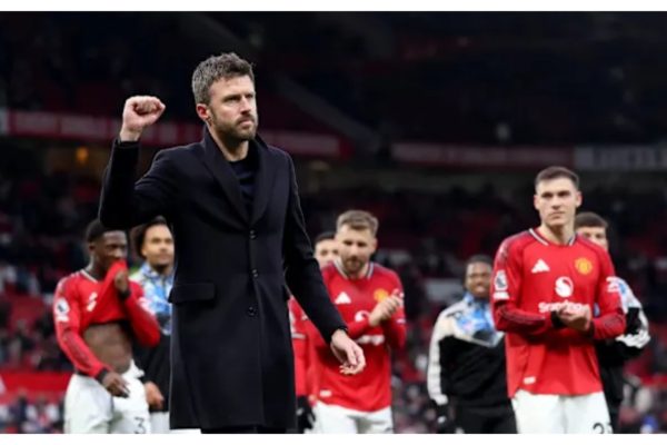 EPL: Romero sent off as Manchester United beat Spurs 2-0