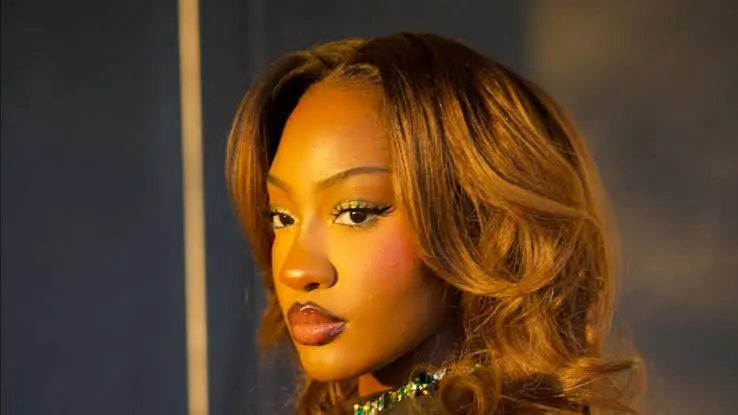 Tems becomes first African female artist to have 7 entries on Billboard Hot 100