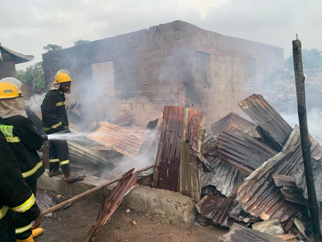 Fire guts six shops, goods worth millions at Kwara market