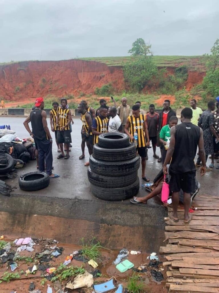 NNL: Rovers players, officials injured in road crash