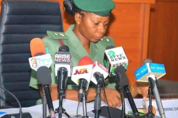 Soldiers do not buy uniforms or bulletproof vests – Army
