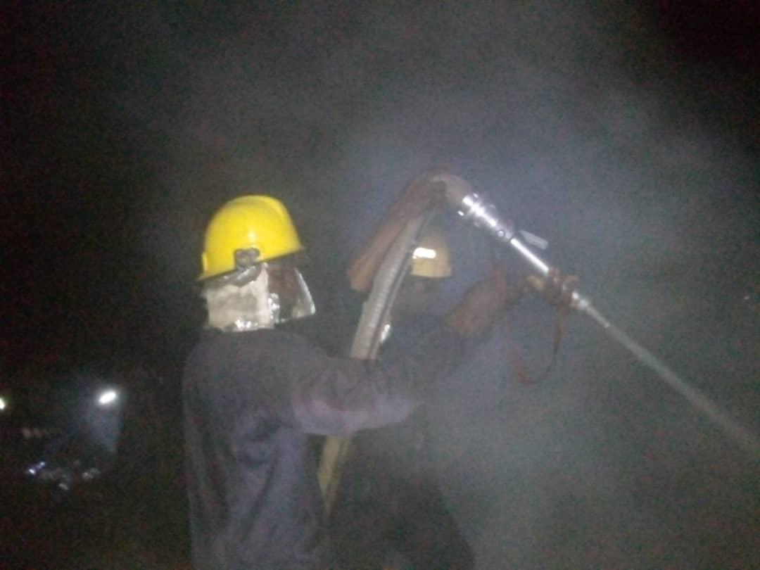 Late-night fire destroys vehicle at popular Hotel in Ilorin