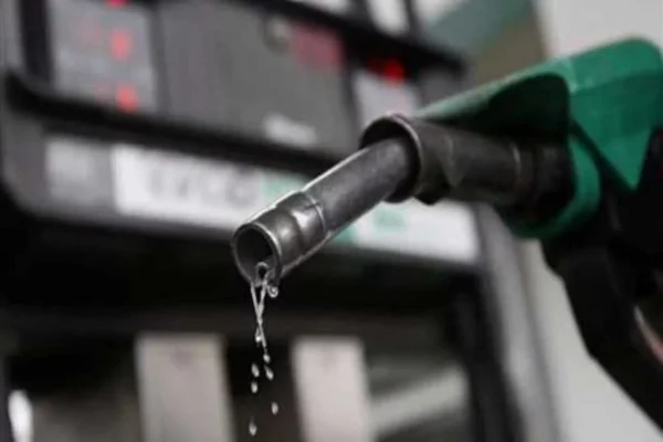Petrol marketers, experts reject World Bank’s fuel import proposal for Nigeria