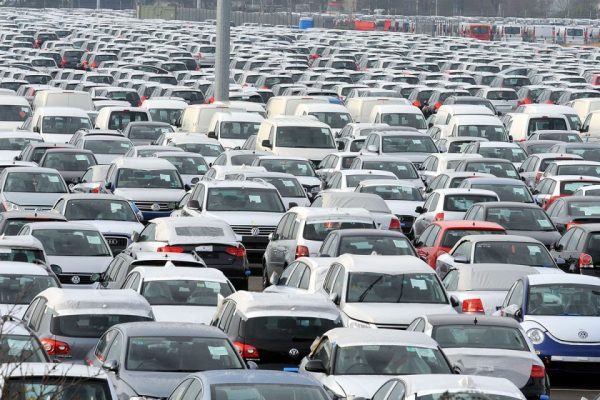 Nigerian Govt bans vehicle imports without certification