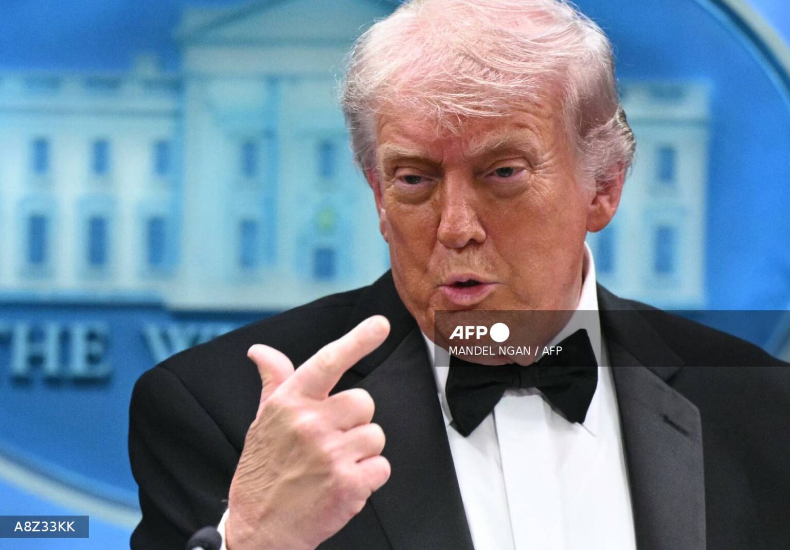 Trump says US will raise tariffs on EU cars to 25%