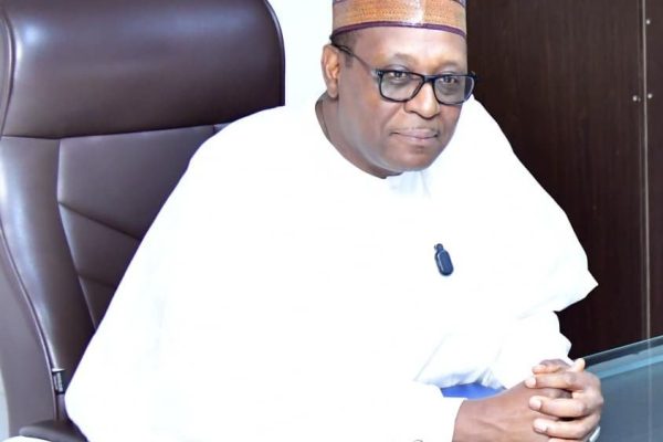FG unveils plan to boost midwifery workforce