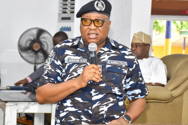 Kwara Police bust criminal hideouts in Ilorin, arrest wanted cult suspect, four others