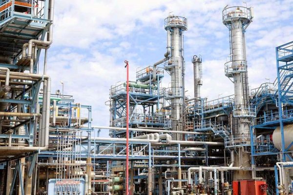 JUST IN: Local refiners lift 28.5m barrels of 68.7m offered in Q1 — NUPRC